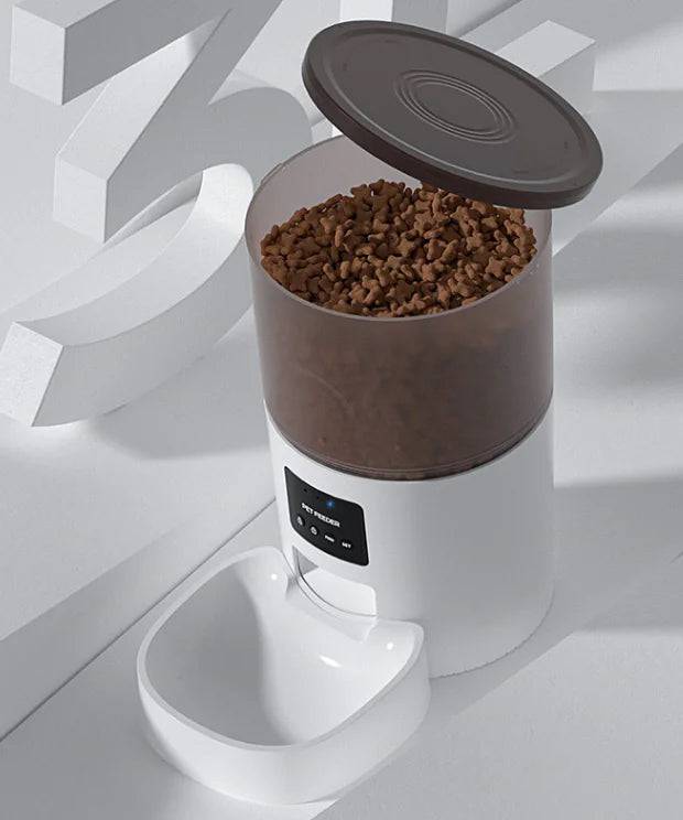 Automatic Pet Feeder with Camera